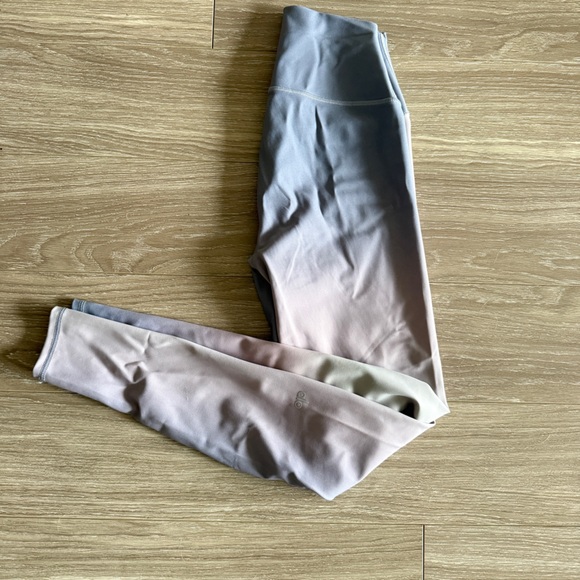 Alo Yoga Vapor High-Waisted Gradient Dusk Legging size Small - Picture 2 of 7